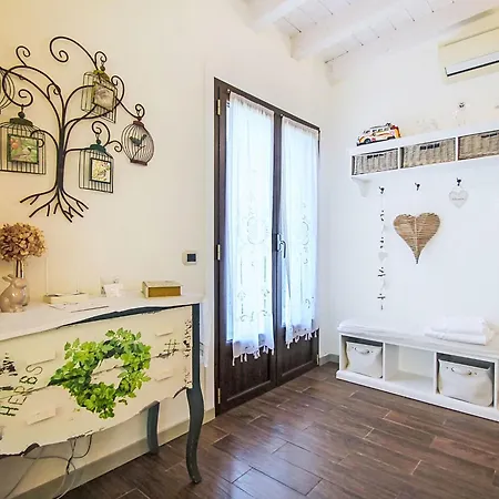 Ferienhaus La Casa Di Menny By Interhome