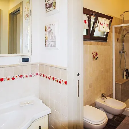 La Casa Di Menny By Interhome Moneglia